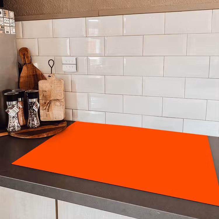 Fiery - Tangerine - Oranje Inductie beschermer vinyl 3mm klein 276 -sfeer3