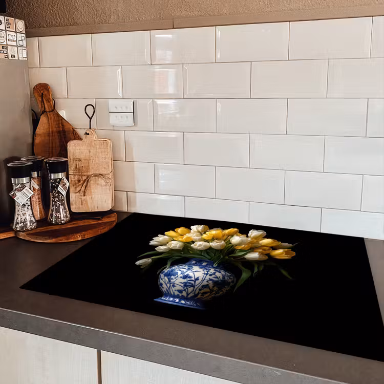 Geel - Tulpen - Vaas - Bloemen Inductie beschermer vinyl 3mm klein -sfeer3
