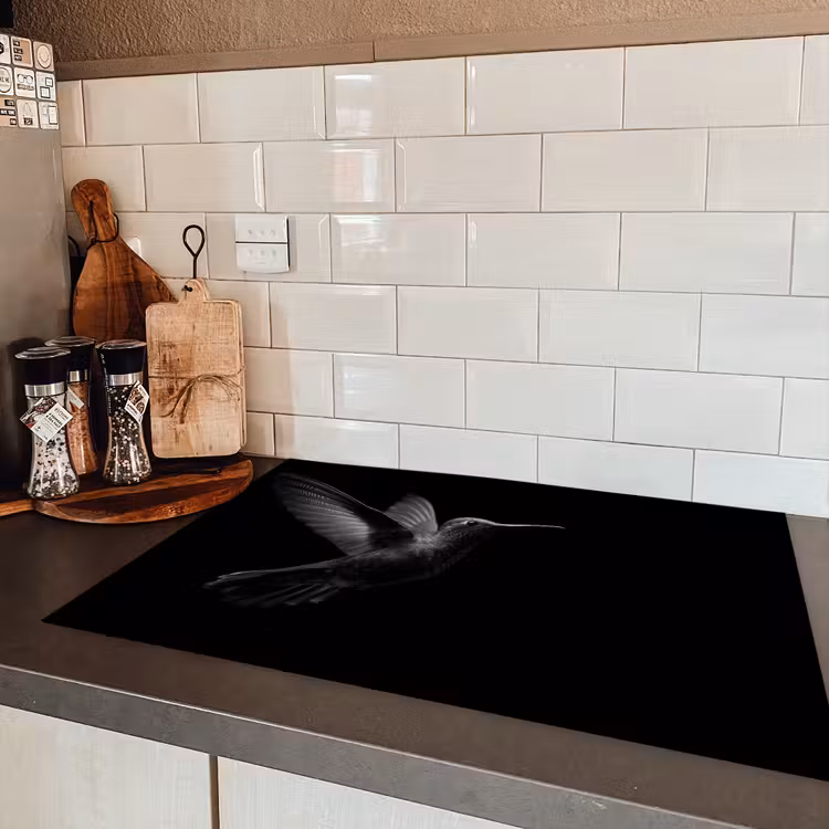 Kolibrie - Zwart - Dieren Inductie beschermer vinyl 3mm klein -sfeer3