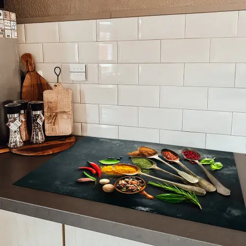 Kruiden - Lepels - Specerijen - Betonlook - Grijs Inductie beschermer vinyl 3mm klein -sfeer3
