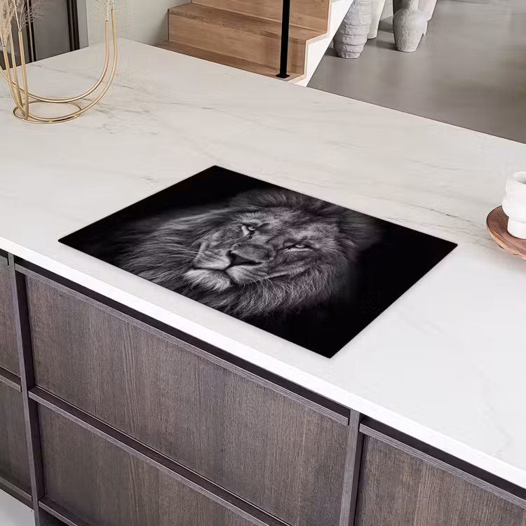 Leeuw - Dieren - Zwart - Wit Inductie beschermer vinyl 3mm klein -sfeer8