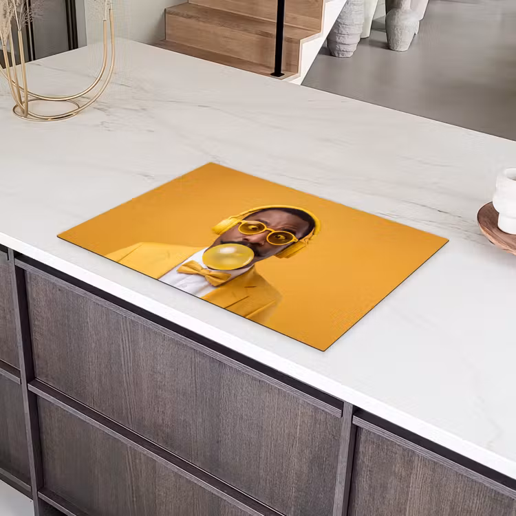 Man - Bubblegum - Portret - Geel - Modern Inductie beschermer vinyl 3mm klein -sfeer8
