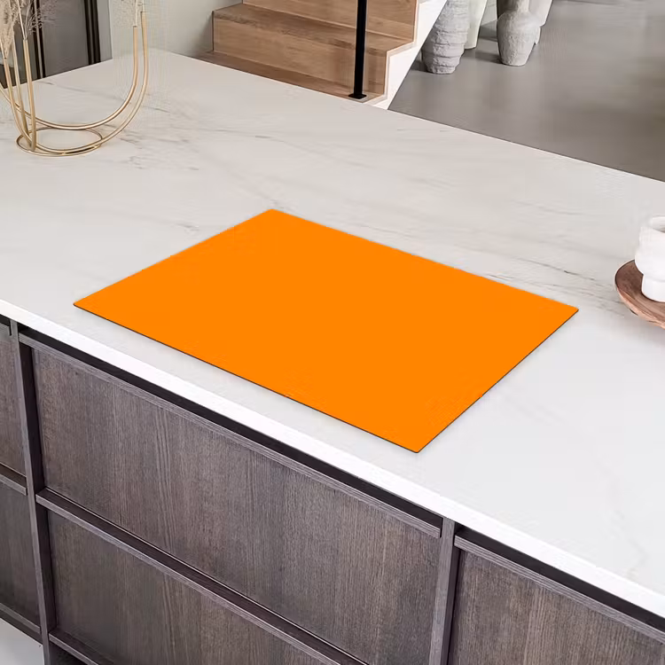 Marigold - Glow - Oranje Inductie beschermer vinyl 3mm klein 276 -sfeer8
