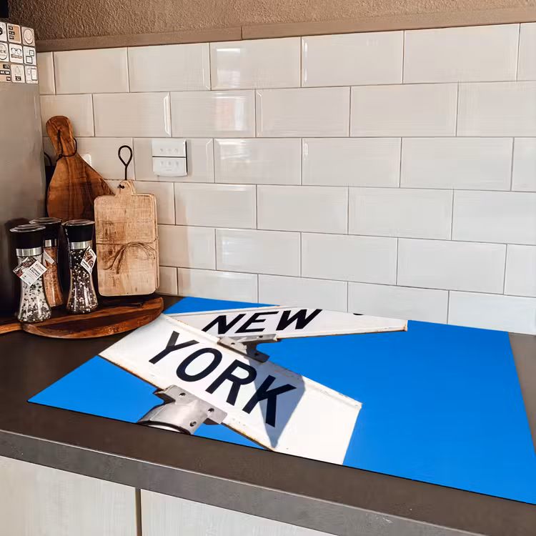 New York - Straatbord - Stad - Urban - Blauw Inductie beschermer vinyl 3mm klein -sfeer3