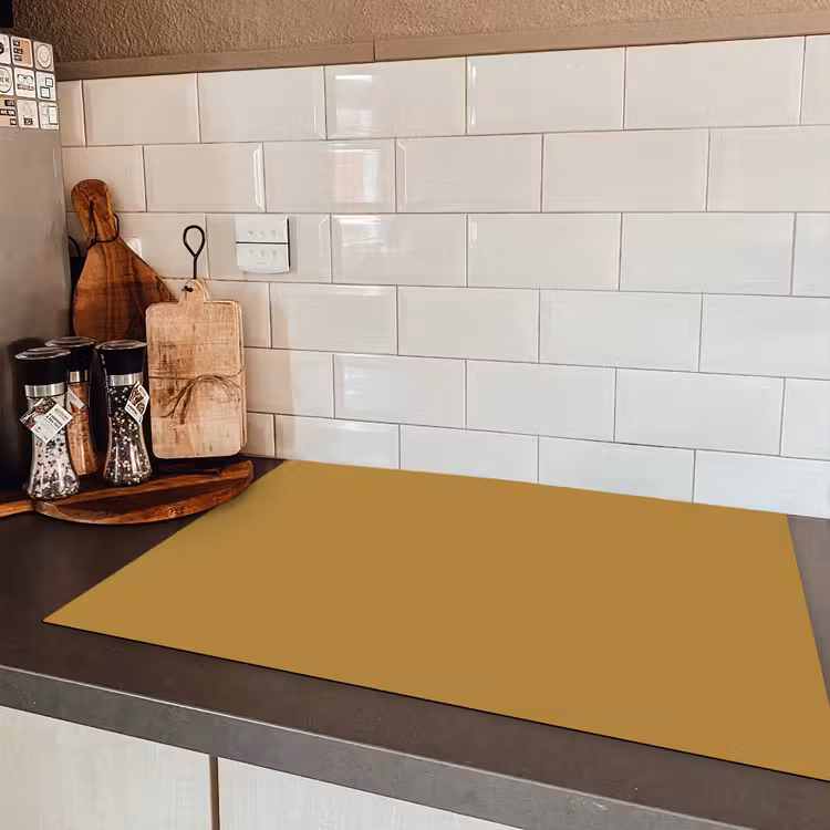 Rhythmic - Ochre - Geel Inductie beschermer vinyl 3mm klein 276 -sfeer3