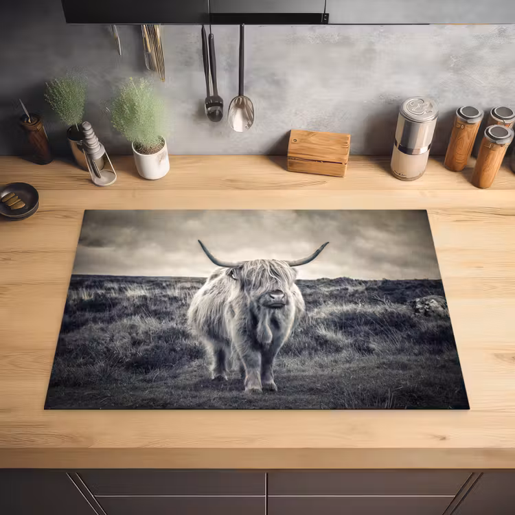 Schotse hooglander - Dieren - Wolken - Koe - Natuur Inductie beschermer vinyl 3mm klein -sfeer5