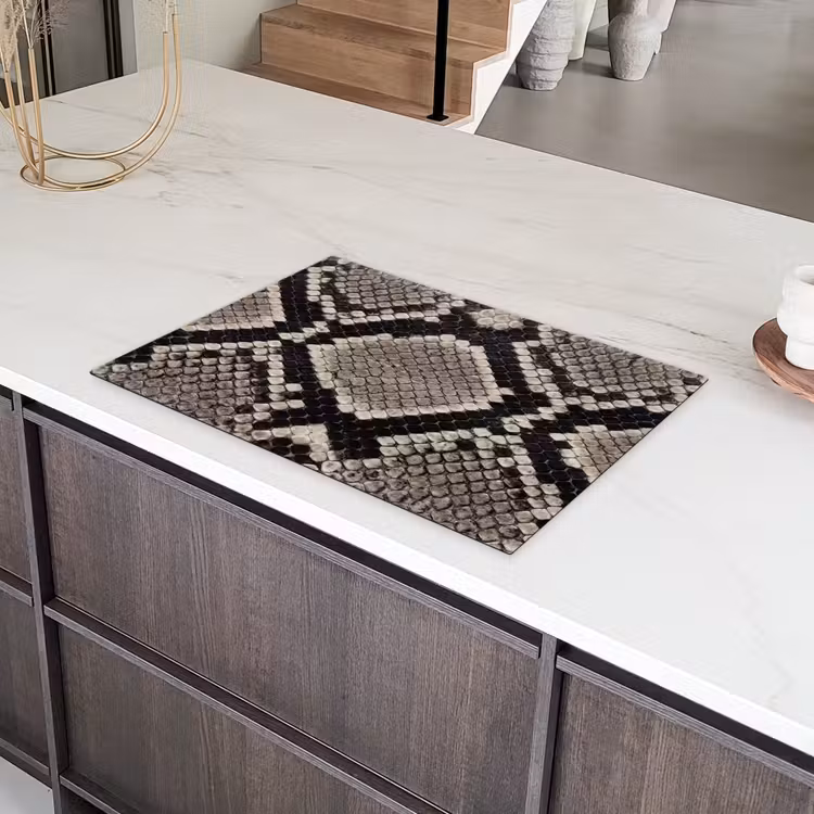 Slangenleer - Patroon - Beige Inductie beschermer vinyl 3mm klein -sfeer8
