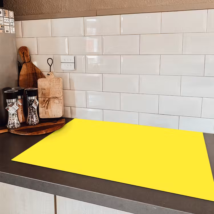 Soft - Custard - Geel Inductie beschermer vinyl 3mm klein 276 -sfeer3