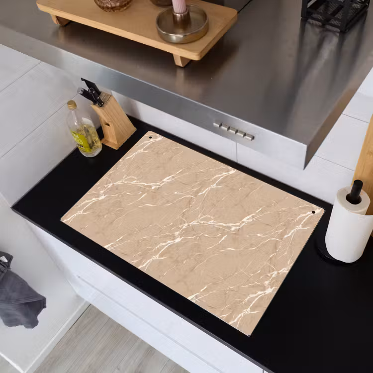 Beige - Marmer - Organisch - Wit Inductie beschemer met haakjes klein 777 -sfeer1