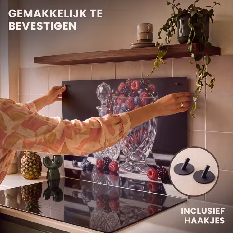 Inductiebeschermer & spatscherm (2in1) - Bessen - Kristal - Stilleven - Bessen - Kristal - Stilleven Inductie beschemer met haakjes klein