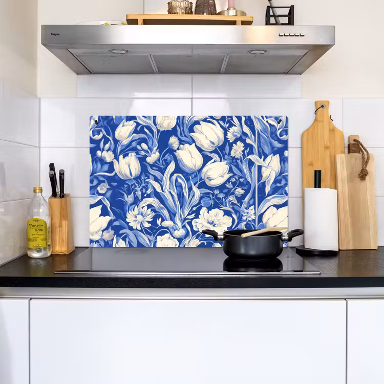 Bloemen - Delfts Blauw - Patroon - Tulp Inductie beschemer met haakjes klein -sfeer2