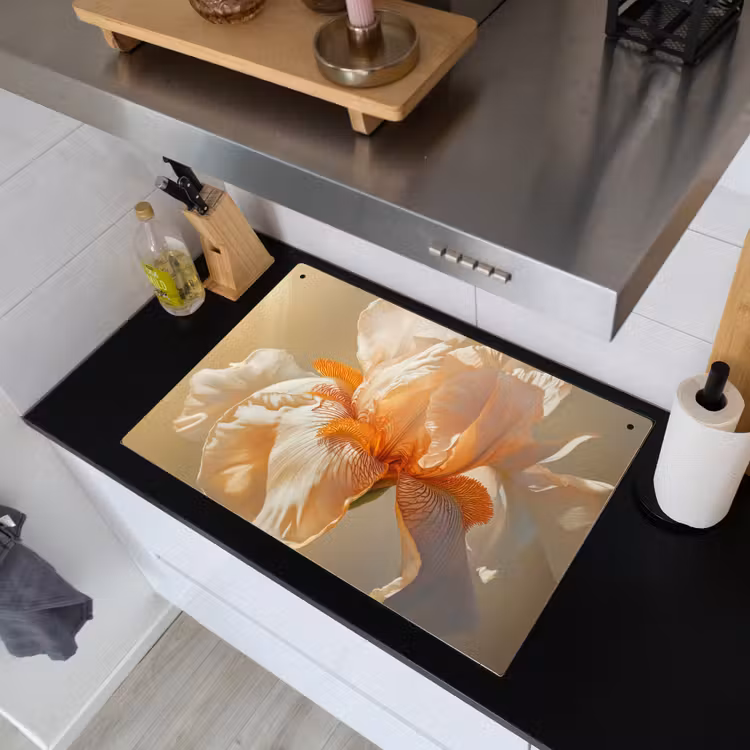 Close up - Oranje - Iris Inductie beschemer met haakjes klein -sfeer1