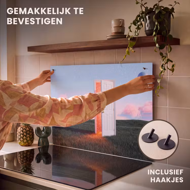 Inductiebeschermer & spatscherm (2in1) - Deur - Fantasie - Ruimte - Deur - Fantasie - Ruimte Inductie beschemer met haakjes klein