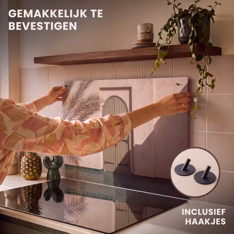 Deur - Hout - Architectuur - Groen - Rustiek Inductie beschemer met haakjes klein -ky-ophangen-nl