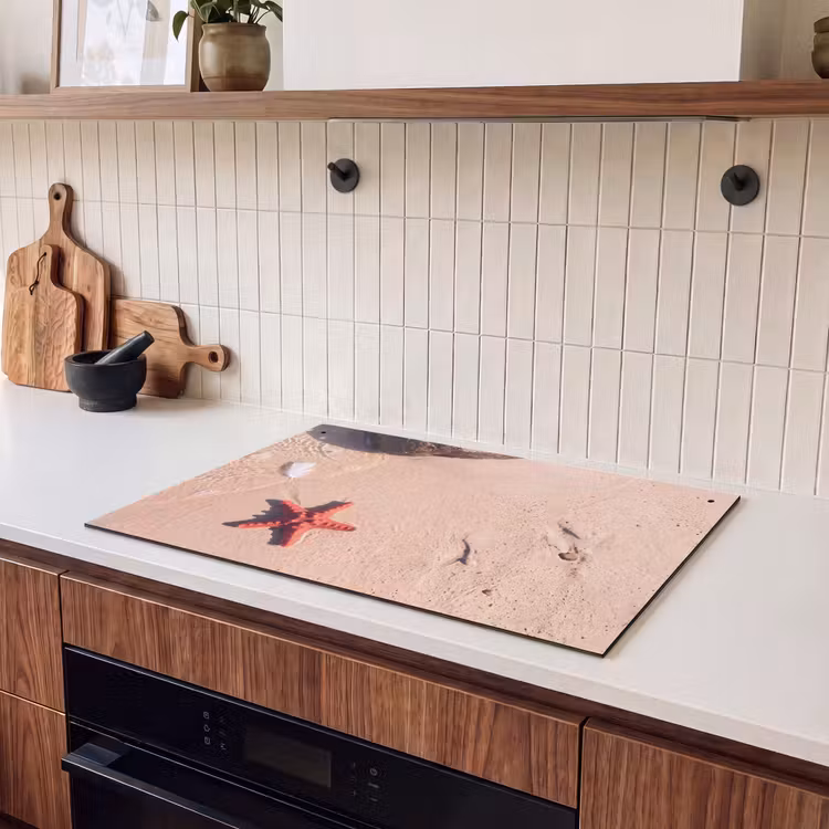 Dieren - Strand - Zee - Natuur - Rood Inductie beschemer met haakjes klein -sfeer1