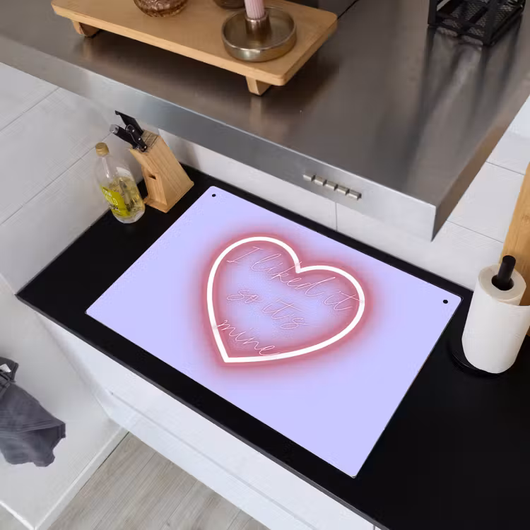 I liked it so it's mine - Neon hart - Paars Inductie beschemer met haakjes klein -sfeer1