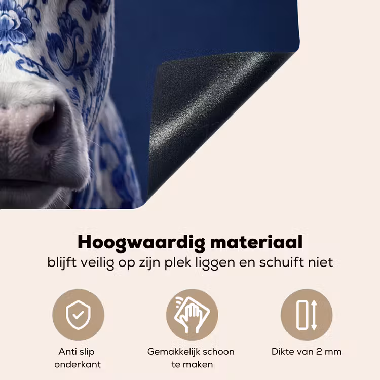 Koe - Delfts - Blauw - Artistiek Inductie beschemer met haakjes klein -ky-onderkant-nl