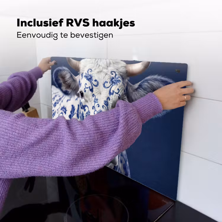 Koe - Delfts - Blauw - Artistiek Inductie beschemer met haakjes klein -ky-ophangen-nl