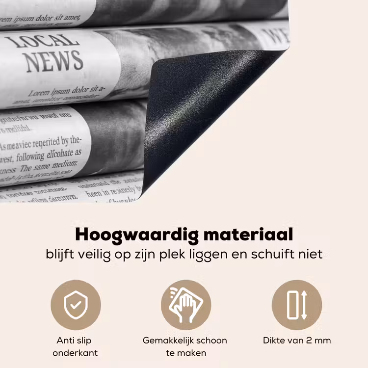 Krant - Stapel - Nieuws - Zwart-wit - Media Inductie beschemer met haakjes klein -ky-onderkant-nl