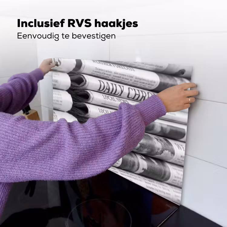 Krant - Stapel - Nieuws - Zwart-wit - Media Inductie beschemer met haakjes klein -ky-ophangen-nl
