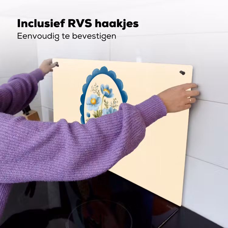 Lijst - Bloemen - Lichtblauw - Illustratie Inductie beschemer met haakjes klein -ky-ophangen-nl