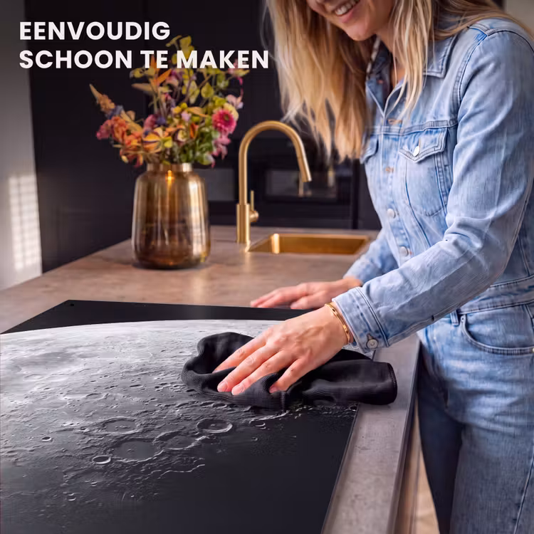 Inductiebeschermer & spatscherm (2in1) - Maan - Kraters - Ruimte - Maan - Kraters - Ruimte Inductie beschemer met haakjes klein