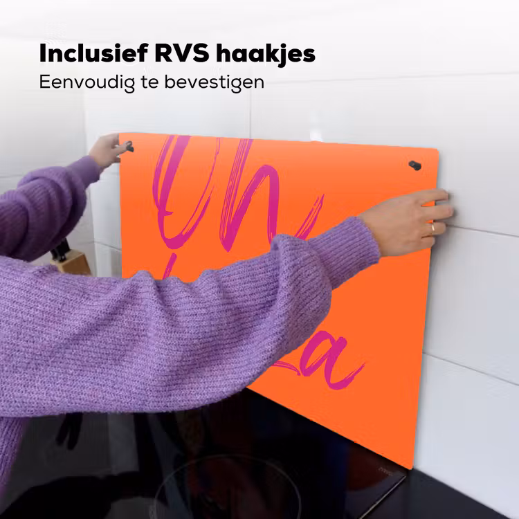 Oh la la - Oranje - Roze - Grafisch Inductie beschemer met haakjes klein -ky-ophangen-nl