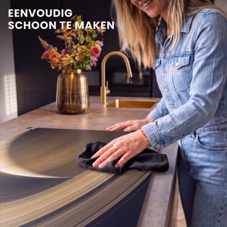 Inductiebeschermer & spatscherm (2in1) - Planeet - Ringen - Ruimte - Planeet - Ringen - Ruimte Inductie beschemer met haakjes klein