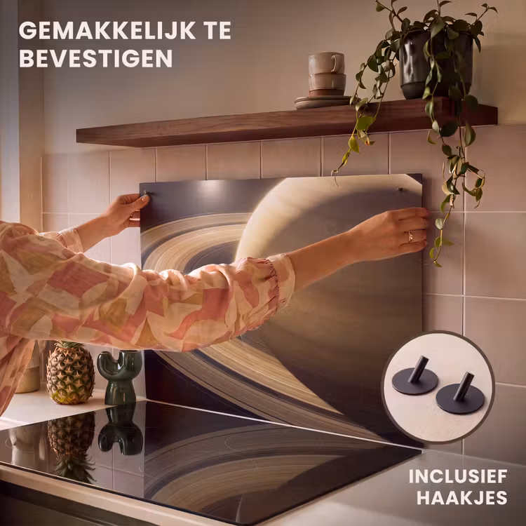 Inductiebeschermer & spatscherm (2in1) - Planeet - Ringen - Ruimte - Planeet - Ringen - Ruimte Inductie beschemer met haakjes klein