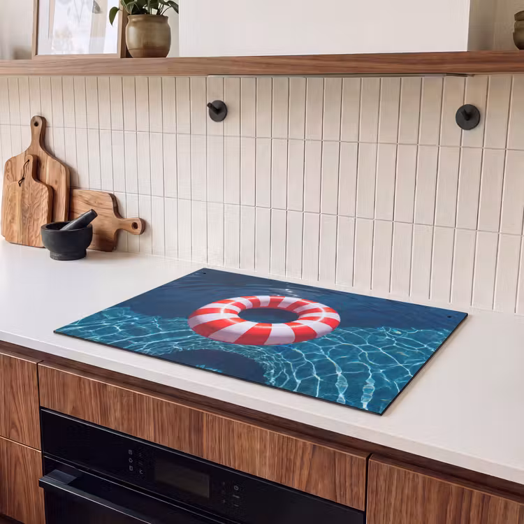 Recreatie - Water - Zomer - Rood - Wit Inductie beschemer met haakjes klein -sfeer1