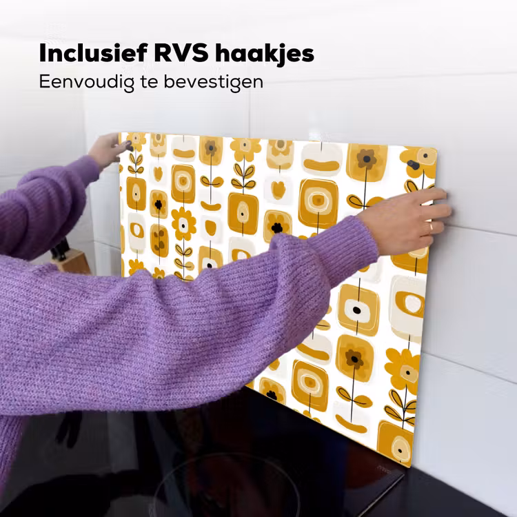 Retro - Abstract - Bloemen - Okergeel Inductie beschemer met haakjes klein 777 -ky-ophangen-nl