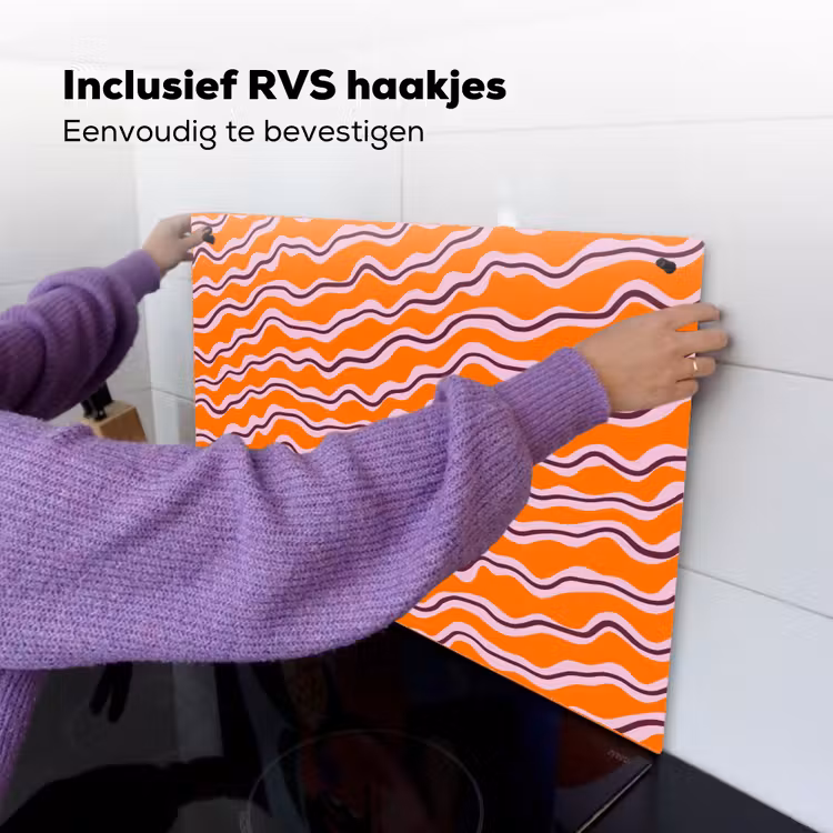 Retro - Golvend - Oranje Inductie beschemer met haakjes klein 777 -ky-ophangen-nl