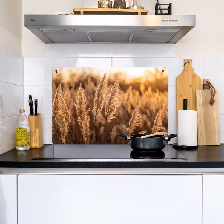 Rietpluimen - Gras - Zonsondergang - Goud - Serene Inductie beschemer met haakjes klein -sfeer2