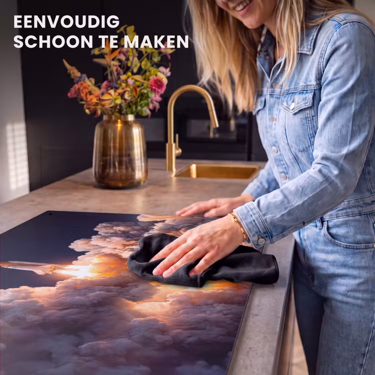 Inductiebeschermer & spatscherm (2in1) - Ruimtevaartuig - Lancering - Sterren - Ruimtevaartuig - Lancering - Sterren Inductie beschemer met haakjes klein