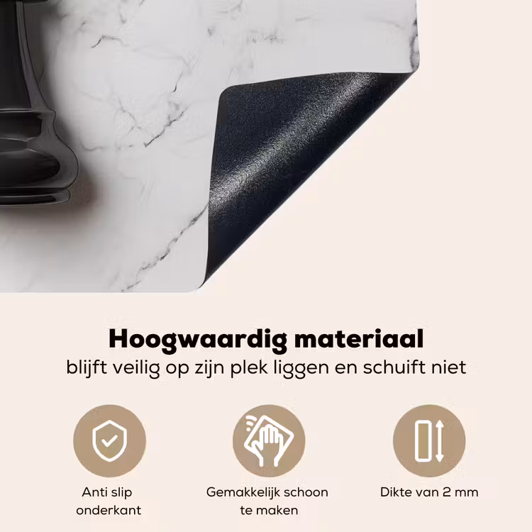 Schaakstuk - Koning - Zwart - Marmer Inductie beschemer met haakjes klein -ky-onderkant-nl