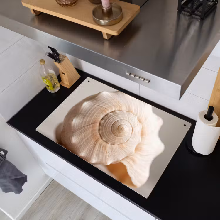 Schelp - Detail - Beige Inductie beschemer met haakjes klein -sfeer1
