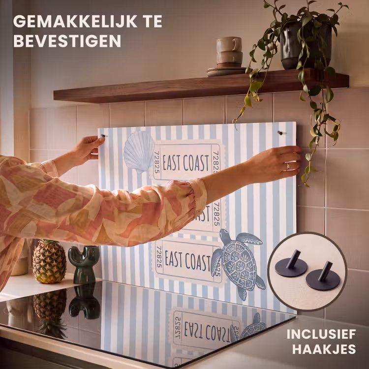 Schelp - Oceaan - Kust - Blauw - Illustratie Inductie beschemer met haakjes klein -ky-ophangen-nl