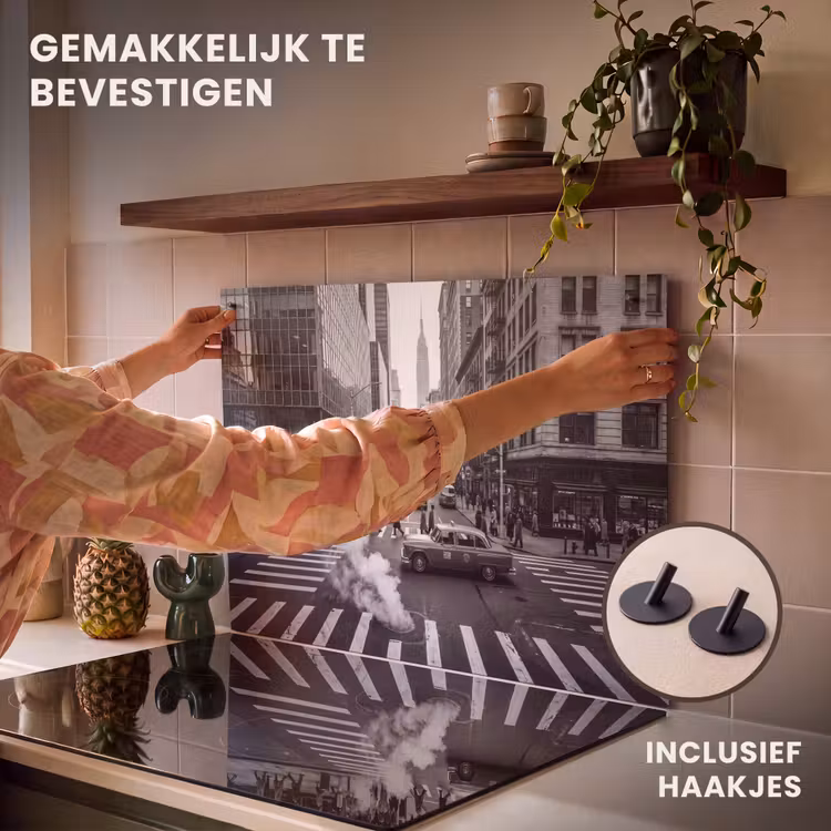Stad - Straat - Gebouwen - Verkeer - Zwart-wit Inductie beschemer met haakjes klein -ky-ophangen-nl