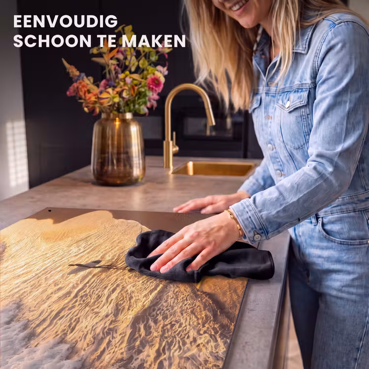 Surfer - Strand - Zonsondergang - Oceaan - Goud Inductie beschemer met haakjes klein -ky-schoon-nl