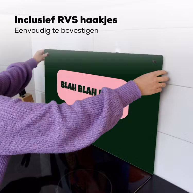 Tekstwolk - BLAH BLAH BLAH - Roze Inductie beschemer met haakjes klein -ky-ophangen-nl
