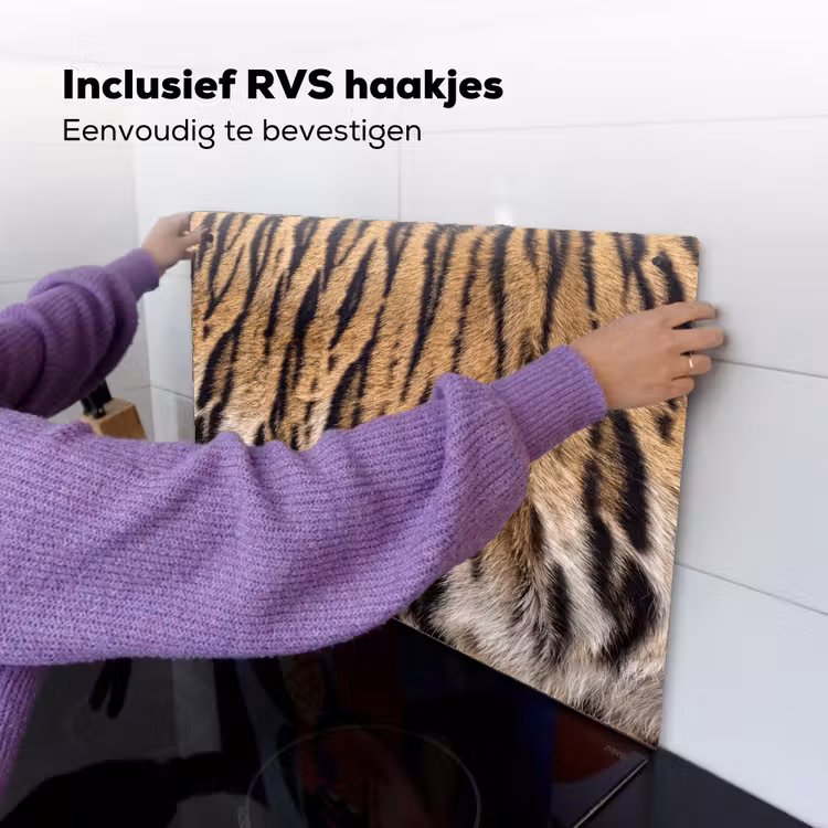 Tijgervacht - Klassiek - Zwart Inductie beschemer met haakjes klein -ky-ophangen-nl