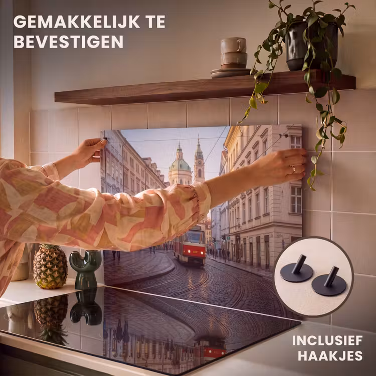 Tram - Straat - Stadsgezicht - Klassiek - Rood Inductie beschemer met haakjes klein -ky-ophangen-nl