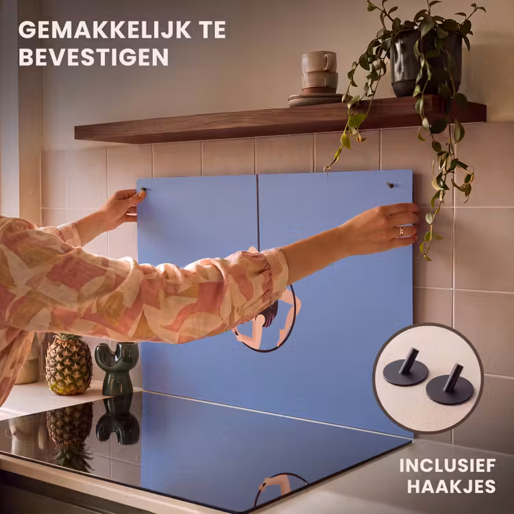 Vrouw - Aerial hoop - Art deco - Illustratie - Blauw Inductie beschemer met haakjes klein -ky-ophangen-nl