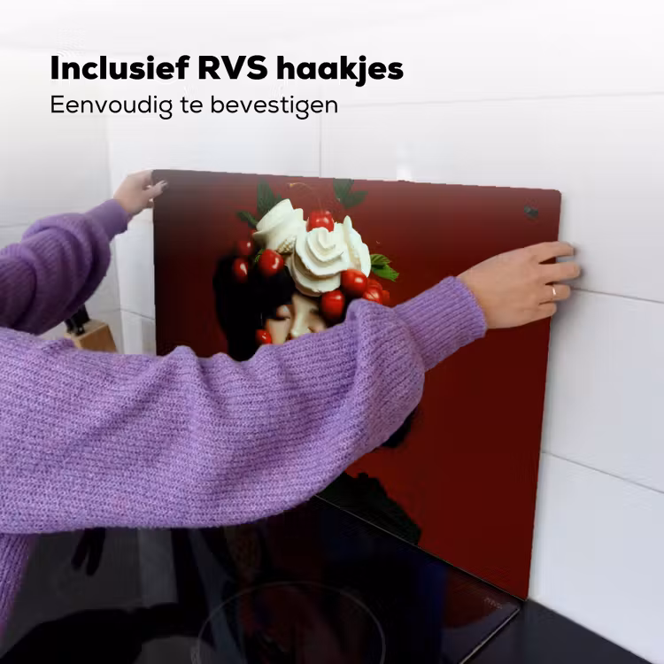 Vrouw - Kersen - Slagroom Inductie beschemer met haakjes klein -ky-ophangen-nl