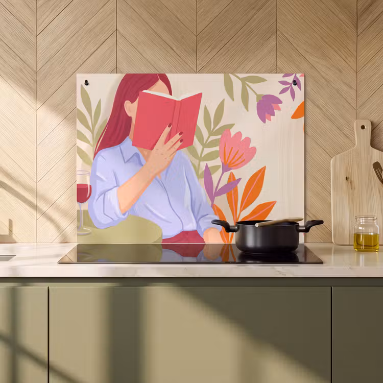 Vrouw - Lezen - Thuis - Modern - Bloemen Inductie beschemer met haakjes klein -sfeer2