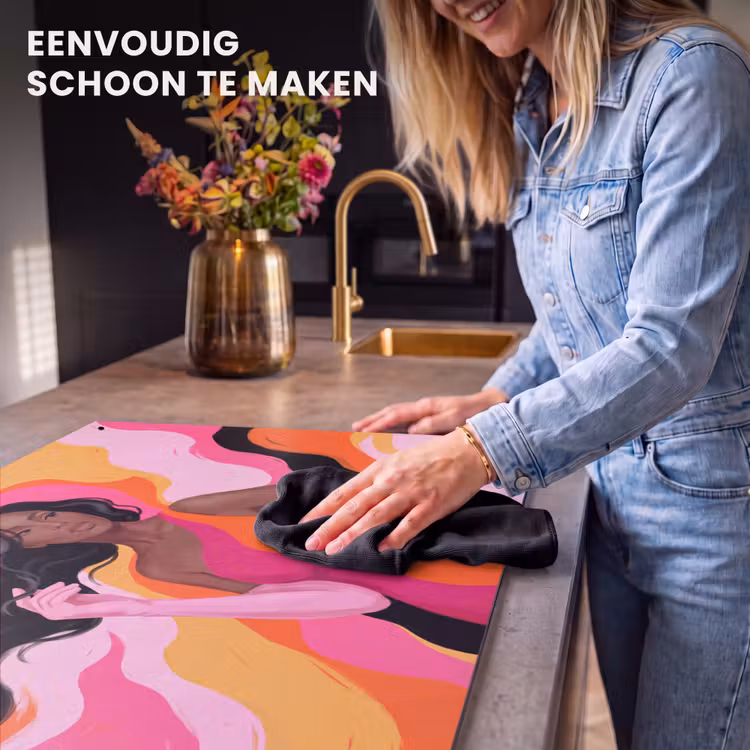 Vrouw - Portret - Kleurrijk - Modern - Kunst Inductie beschemer met haakjes klein -ky-schoon-nl