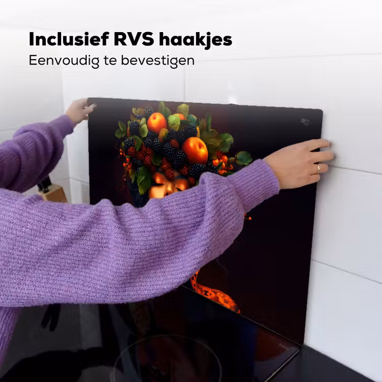 Vrouw - Zwart - Bessen - Bramen - Appels Inductie beschemer met haakjes klein -ky-ophangen-nl