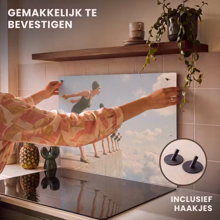 Inductiebeschermer & spatscherm (2in1) - Vrouwen - Duikhouding - Wolken - Vrouwen - Duikhouding - Wolken Inductie beschemer met haakjes klein