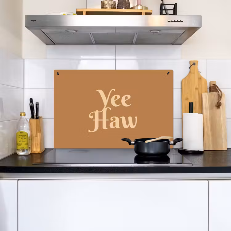 Yee haw - Bruin - Minimalistisch Inductie beschemer met haakjes klein -sfeer2