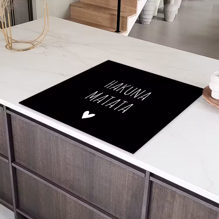 Spreuken - Hakuna matata - Quotes Inductie beschermer vinyl 3mm middel -sfeer8